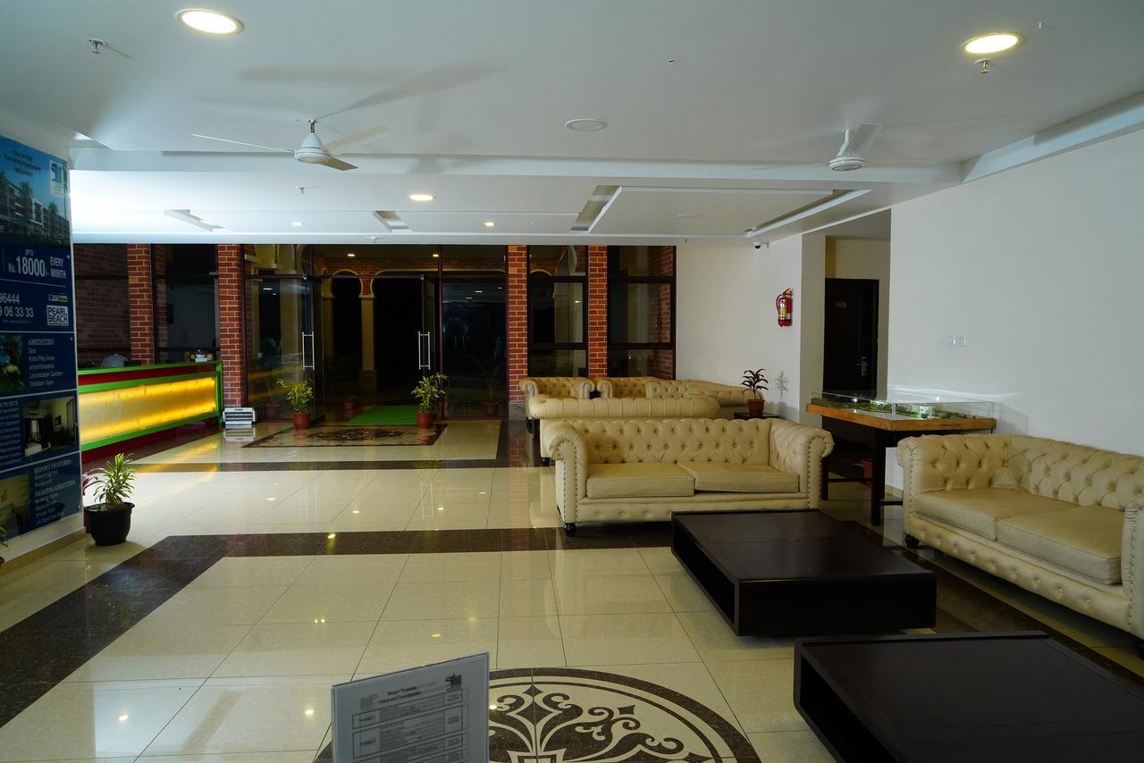 Five Falls Resort Kuttālam Buitenkant foto